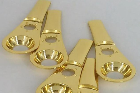 電鍍金加工數(shù)碼配件時(shí)需注意哪些方面？